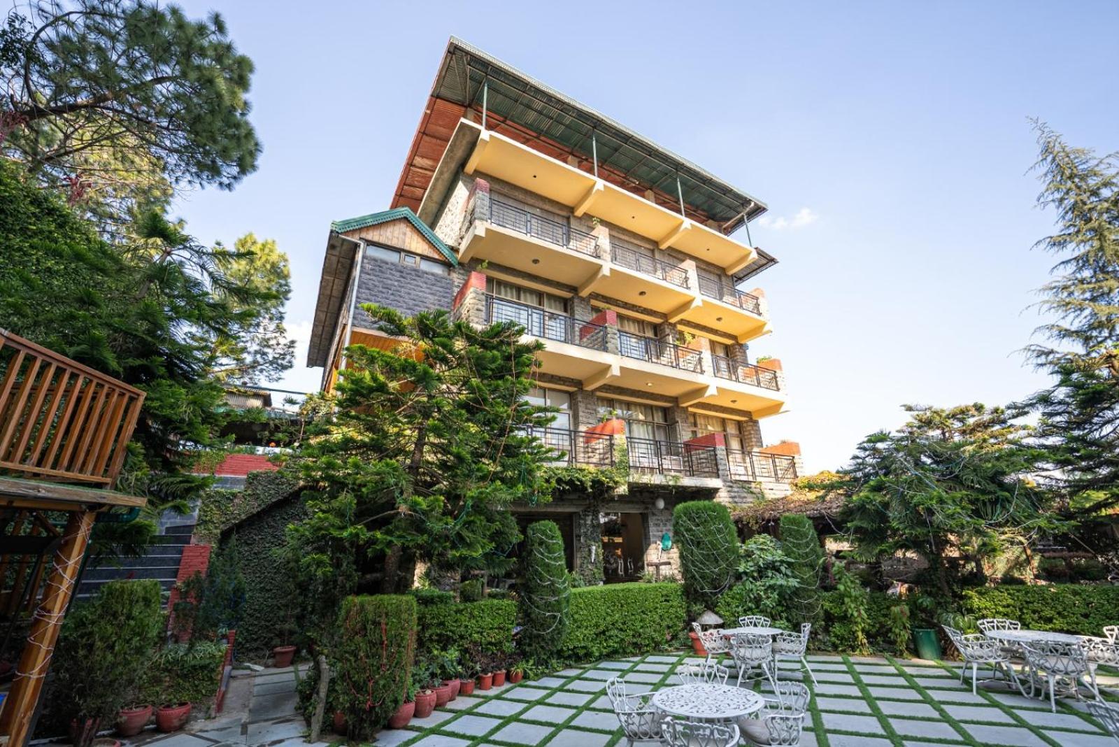 Kasauli Castle Resort Esterno foto